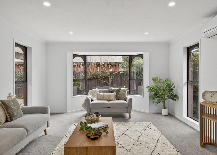  at 6 Tyndale Place, Ilam, Christchurch