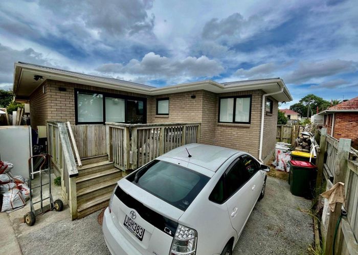  at 13D Graeme Avenue, Mangere East, Manukau City, Auckland