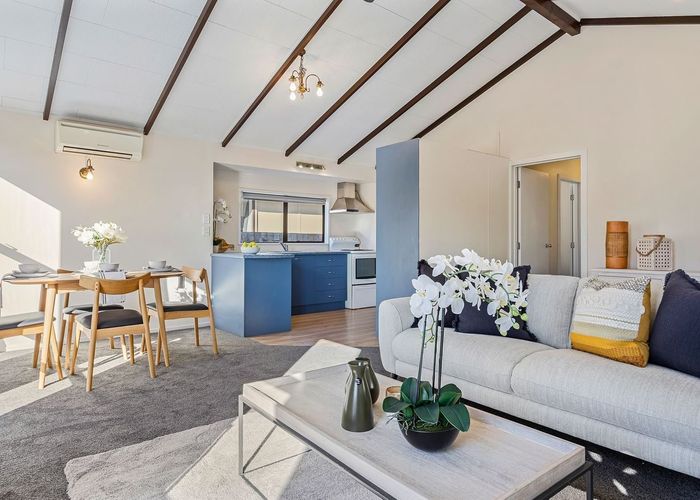  at 2/42 Heywood Terrace, Richmond, Christchurch City, Canterbury