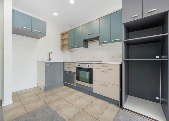 at 61/51 Ireland Road, Mount Wellington, Auckland City, Auckland
