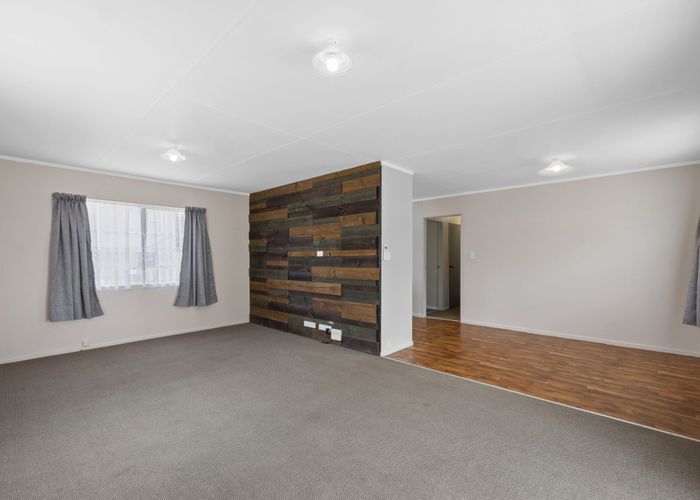  at 8 Tahurangi Place, Spotswood, New Plymouth