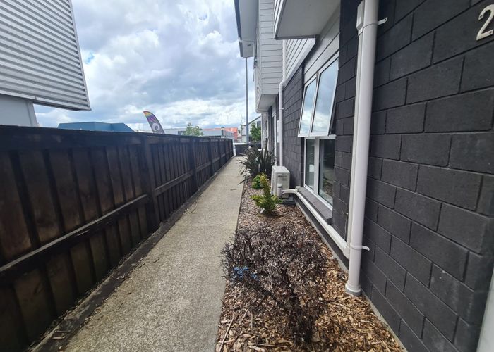  at 2/3 Somerset Street, Frankton, Hamilton, Waikato