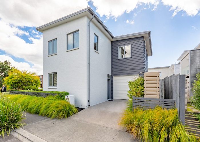  at 7 Meteor Road, Hobsonville, Auckland