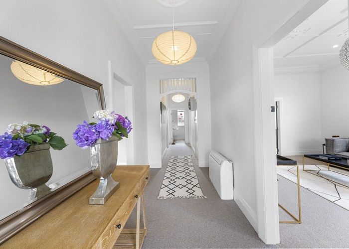  at 19 West Avenue, Saint Clair, Dunedin, Otago