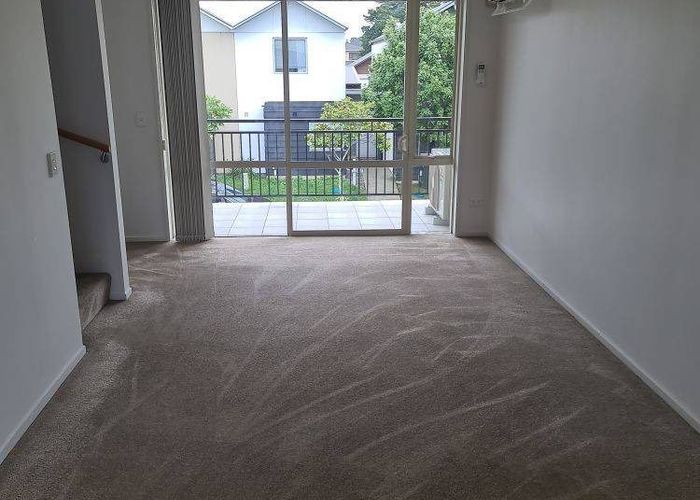  at 43 Kirikiri Lane, East Tamaki, Auckland