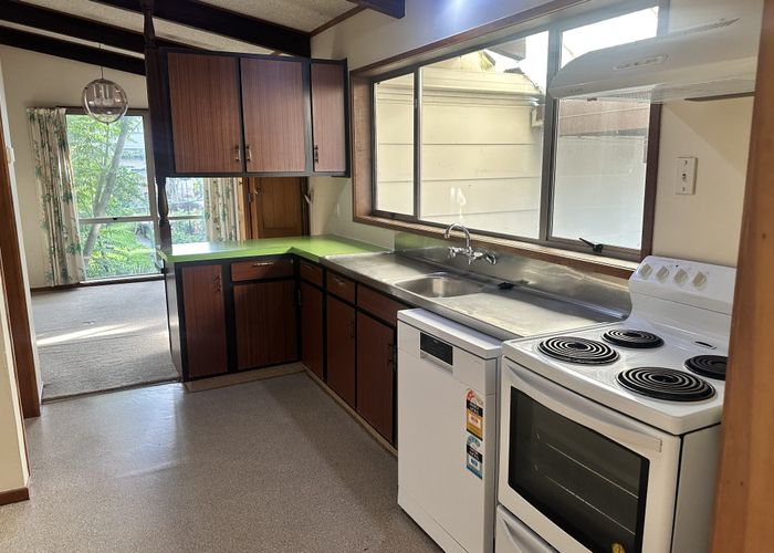  at 36 Alison Street, Hamilton Lake, Hamilton, Waikato