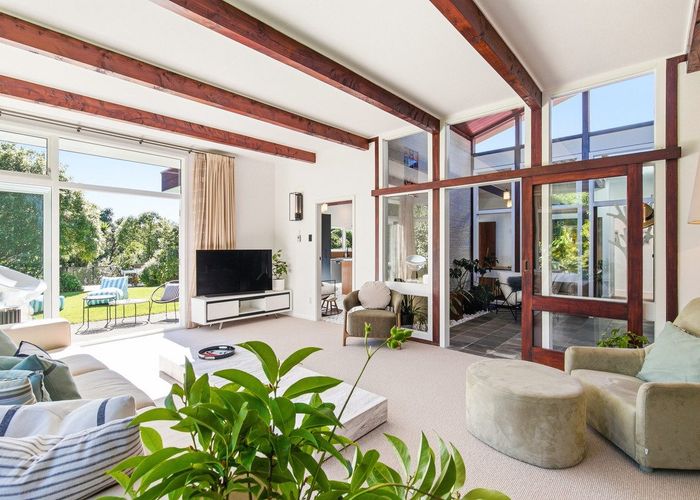  at 10 Mathieson Avenue, Khandallah, Wellington, Wellington