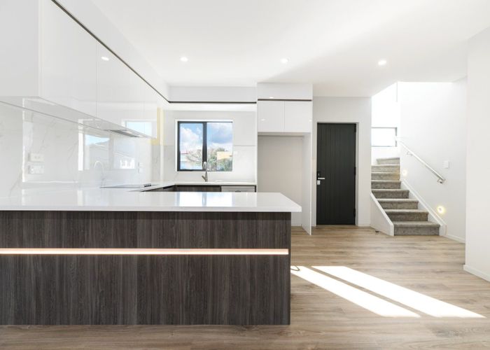  at 40 The Boulevard, Sunnyhills, Manukau City, Auckland