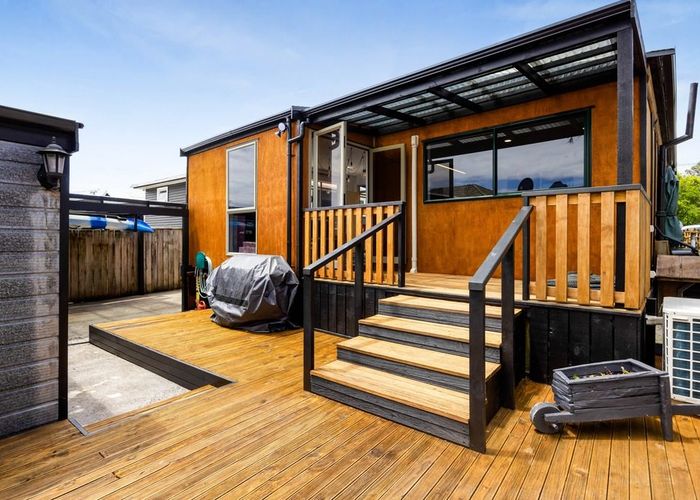  at 30 Pioneer Road, Moturoa, New Plymouth