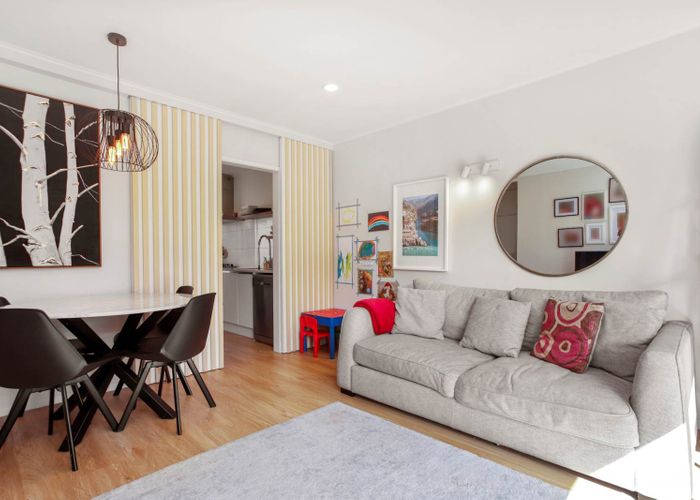  at 2/36 Wiremu Street, Balmoral, Auckland