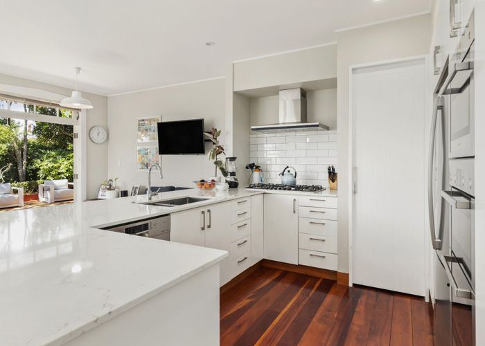  at 37 Upland Road, Kelburn, Wellington, Wellington