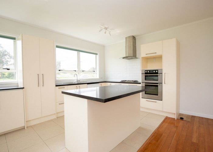  at 24 Wharf Road, Kerepehi, Hauraki, Waikato