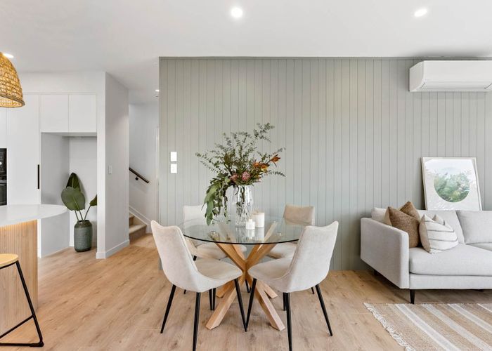  at 3A  Trafalgar Road, Milford, North Shore City, Auckland