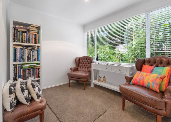  at 553a East Coast Road, Browns Bay, North Shore City, Auckland