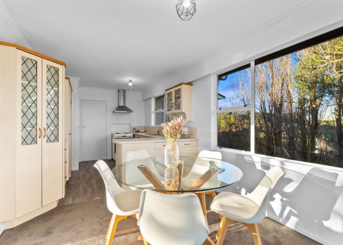  at 17 East Way, Durie Hill, Whanganui