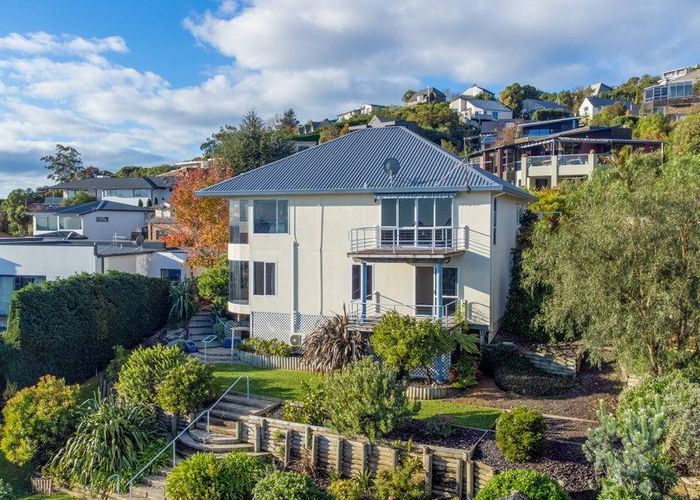  at 20 Woodlau Rise, Huntsbury, Christchurch City, Canterbury