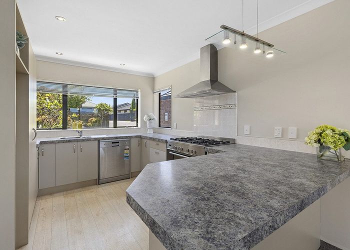  at 31 St Ives Drive, Camborne, Porirua, Wellington