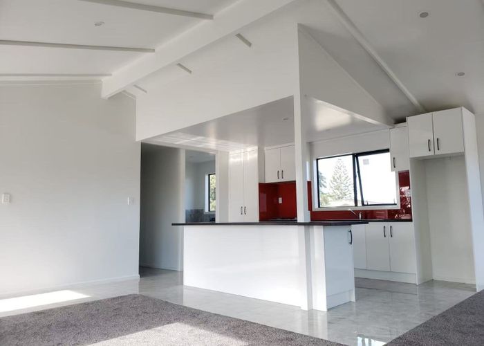  at 18 Heathberry Close, Papatoetoe, Manukau City, Auckland