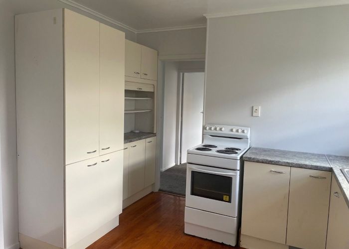  at 6 Claymore Street, Manurewa, Auckland