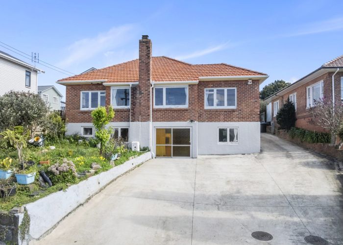  at 30 & 30A  Ngatiawa Street, One Tree Hill, Auckland City, Auckland