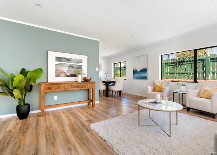  at 4/17 Queen Mary Avenue, New Lynn, Auckland