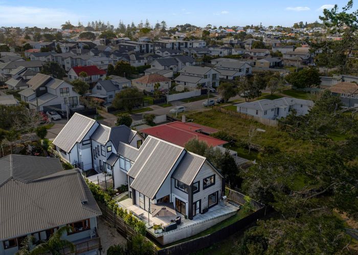  at 52A Silverton Avenue, Wai O Taiki Bay, Auckland City, Auckland