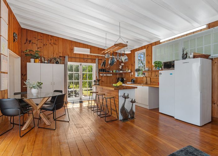  at 133 Apotu Road, Kamo