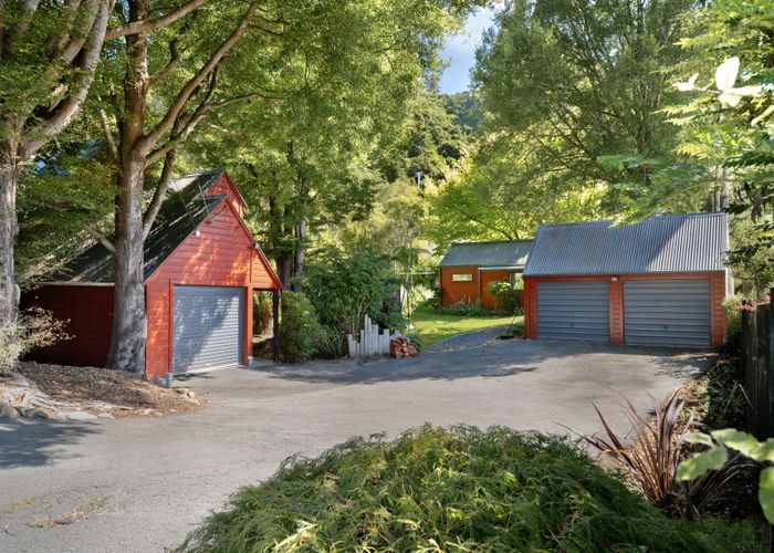  at 18 Fulton Road, Glenleith, Dunedin
