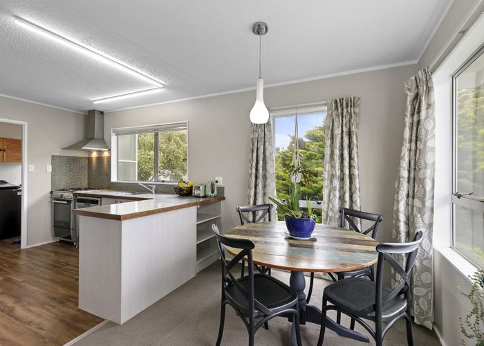  at 14 Kaitangata Crescent, Kelson, Lower Hutt, Wellington