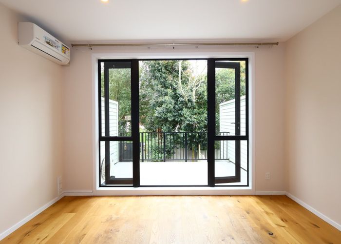  at 17 Lyon Ave, St Lukes, Auckland City, Auckland