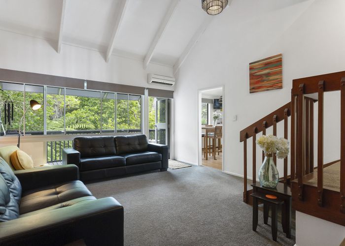  at 4/112 Coronation Road, Hillcrest, North Shore City, Auckland