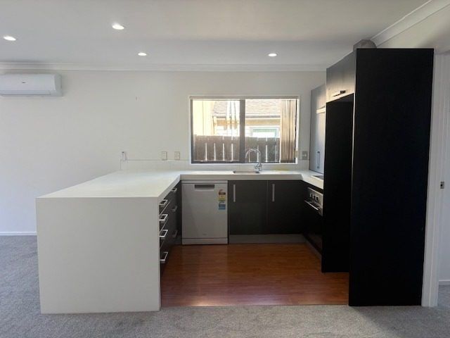  at 65A Rising Parade, Fairview Heights, North Shore City, Auckland