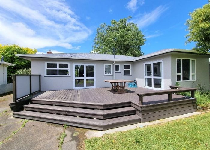  at 5 Galway Avenue, Hokowhitu, Palmerston North