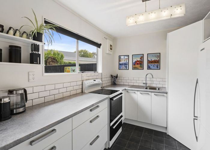  at 3/30 Stokes Valley Road, Stokes Valley, Lower Hutt