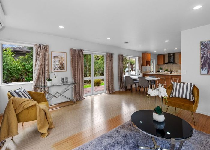 at 7 Wattle Street, New Lynn, Auckland