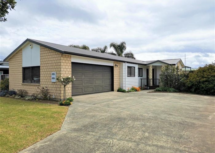 Free property data for 7 Endeavour Place, One Tree Point homes.co.nz