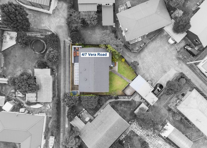  at 4/7 Vera Road, Te Atatu South, Waitakere City, Auckland