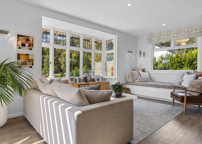  at 86 Bridle Path Road, Heathcote Valley, Christchurch