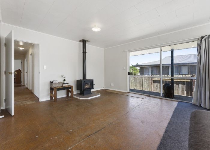  at 97 Koputara Road, Himatangi Beach, Foxton