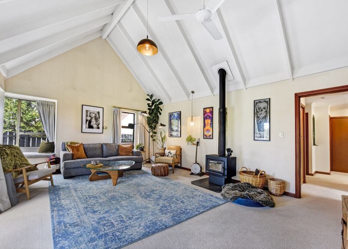  at 2/4 Byron Place, Stoke, Nelson