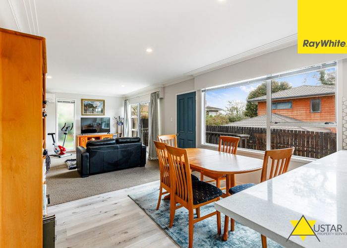  at 2/4202A Great North Road, Glendene, Auckland