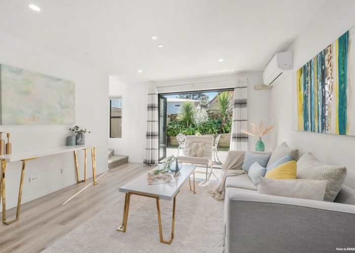  at 4/20 Havelock Avenue, Forrest Hill, Auckland