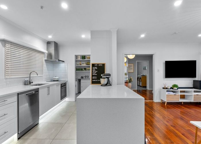  at 167 Beach Haven Road, Beach Haven, North Shore City, Auckland
