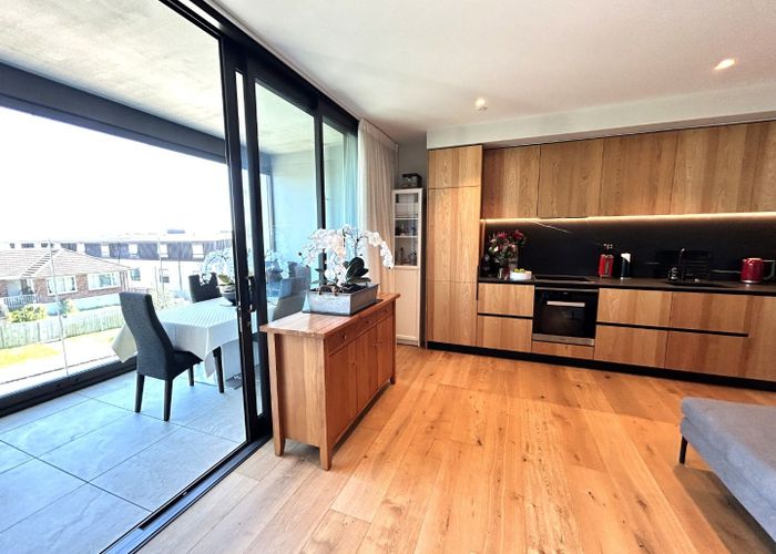  at 207/250 Kepa Road, Mission Bay, Auckland City, Auckland