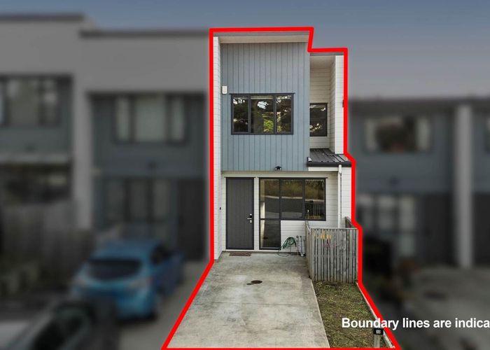  at 32 Karoro Road, Flat Bush, Manukau City, Auckland