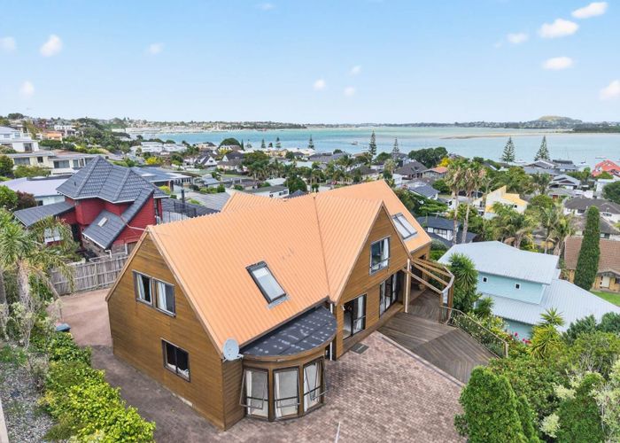  at 1/6 Basilton Close, Bucklands Beach, Manukau City, Auckland