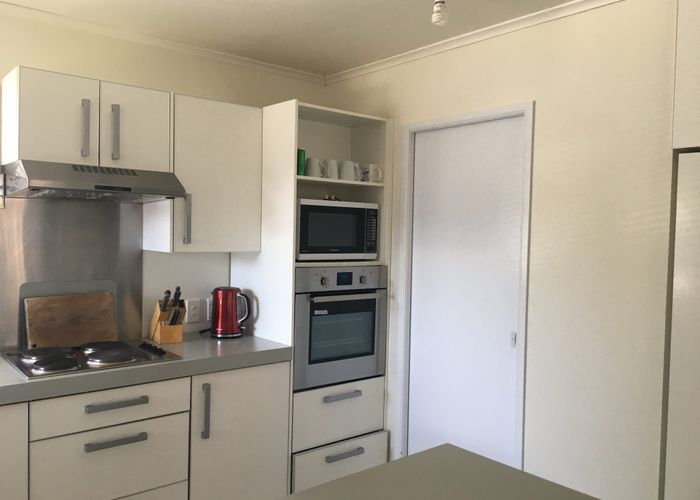  at 6 Wells Road, Bucklands Beach, Manukau City, Auckland