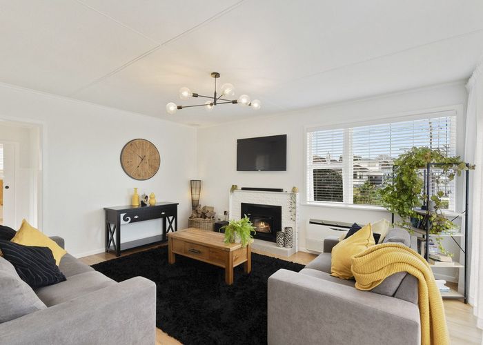  at 9 Trafalgar Street, Westown, New Plymouth, Taranaki