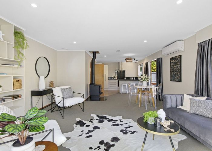  at 10 Palm Grove, Belmont, Lower Hutt