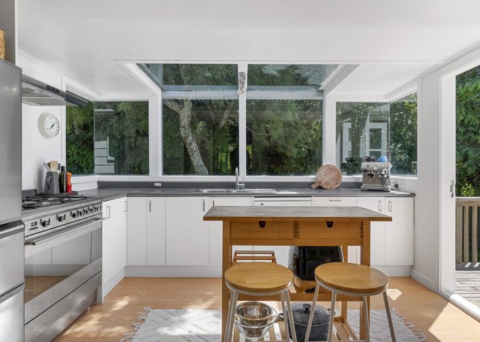  at 219 Middleton Road, Churton Park, Wellington